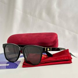 Picture of Gucci Sunglasses _SKUfw56787654fw